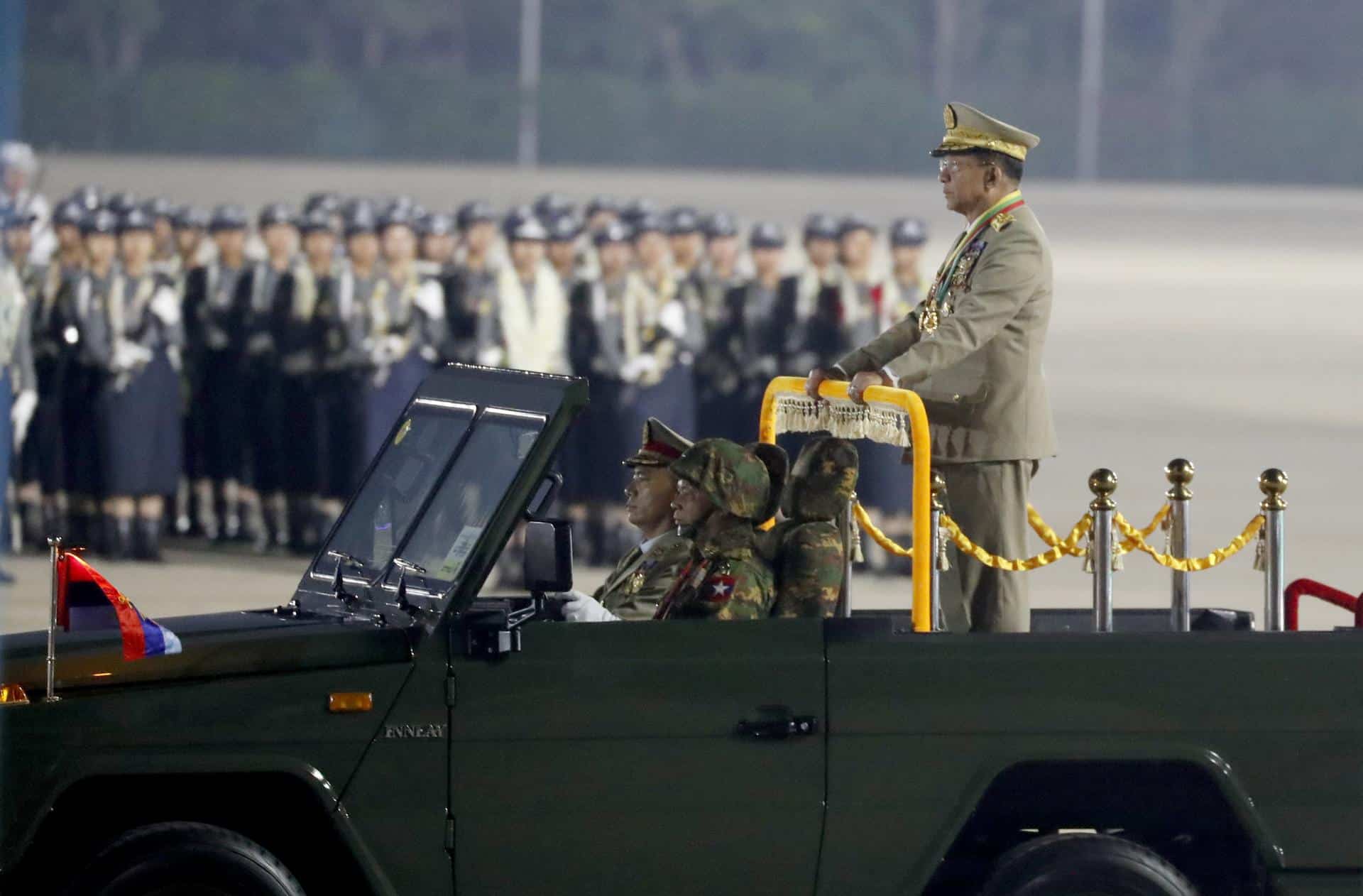 NAYPYITAW (Myanmar), 27/03/2025.- El líder de la junta militar de Birmania, Min Aung Hlaing, durante un desfile en Naypidó. (Birmania) EFE/EPA/NYEIN CHAN NAING