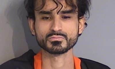 Fotografía cedida por los Servicios penitenciarios y carcelarios del condado de Osceola donde aparece Ahmad Jihad Bojeh, de 29 años, el presunto del triple homicidio de los hombres, identificados por sus familias como Robert Kraft, de Michigan, y Douglas Kraft y James Puchan, de Ohio. EFE/Cárcel del condado de Osceola