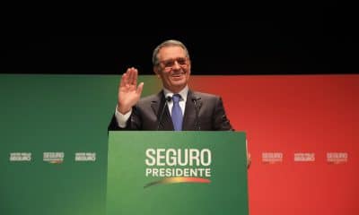 El candidato presidencial portugués Antonio José Seguro en Caldas da Rainha, Portugal. EFE/José Coelho