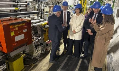 La ministra de Ciencia, Innovación y Universidades, Diana Morant, realiza una visita oficial al Centro Europeo de Física de Partículas (CERN), que ha cambiado de liderazgo y ahora tiene al británico Mark Thompson, como director general. EFE/Antonio Broto