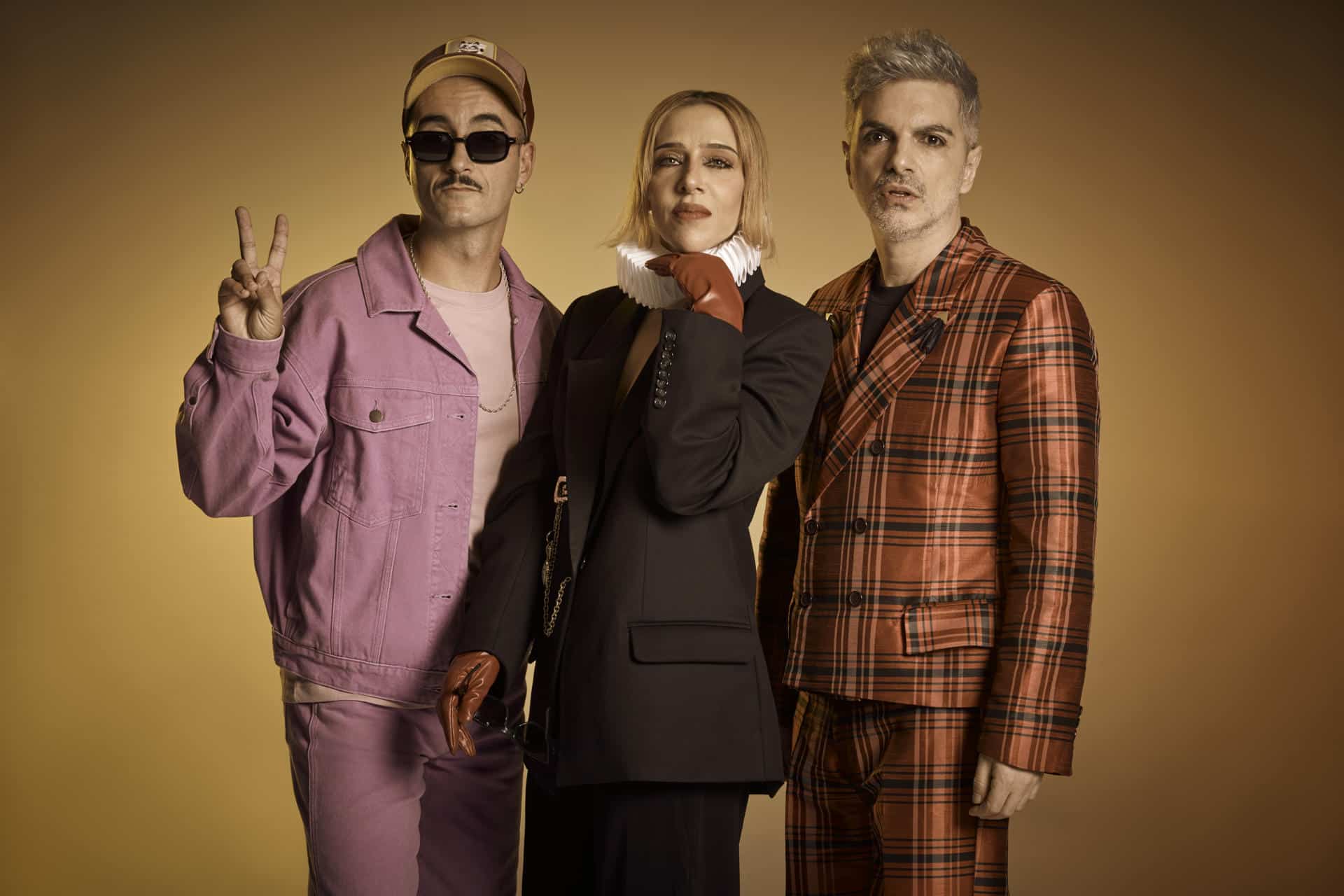 .-J Con más de 1,3 millones de escuchas desde su publicación hace poco más un mes, 'Despierto amándote' del combo formado para la ocasión por los celebres argentinos Miranda! y un miembro de Varry Brava se planta ya en la cuenta atrás para Benidorm Fest 2026 como la más reproducida de las 18 canciones aspirantes. "Cuando surgió la posibilidad de venir, ni lo dudamos", afirma a EFE el dúo de electropop integrado por Alejandro Sergi y Juliana Gattas, con cerca de un cuarto de siglo de carrera y diez discos de estudio a su espalda, varios premios Carlos Gardel (los que concede la industria musical argentina) y también de la cadena MTV. EFE/ RTVE/Valero Rioja/SOLO USO EDITORIAL/SOLO DISPONIBLE PARA ILUSTRAR LA NOTICIA QUE ACOMPAÑA (CRÉDITO OBLIGATORIO)