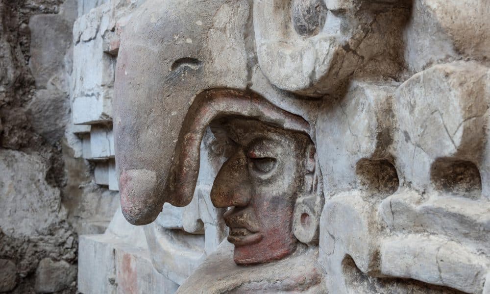 Fotografía cedida este viernes por la Secretaria de Cultura donde se observa parte de una tumba zapoteca en el estado de Oaxaca (México). EFE/ Luis Gerardo Pena Torres/ Secretaria de Cultura/ SOLO USO EDITORIAL/NO VENTAS/SOLO DISPONIBLE PARA ILUSTRAR LA NOTICIA QUE ACOMPAÑA(CRÉDITO OBLIGATORIO)