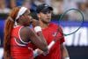 Los estadounidenses Coco Gauff (I) y Christian Harrison durante su partido de cuartos de final de dobles mixtos contra los griegos Maria Sakkari y Stefanos Tsitsipas (no aparecen en la foto) en el torneo de tenis United Cup en la RAC Arena en Perth, Australia. EFE/EPA/RICHARD WAINWRIGHT
