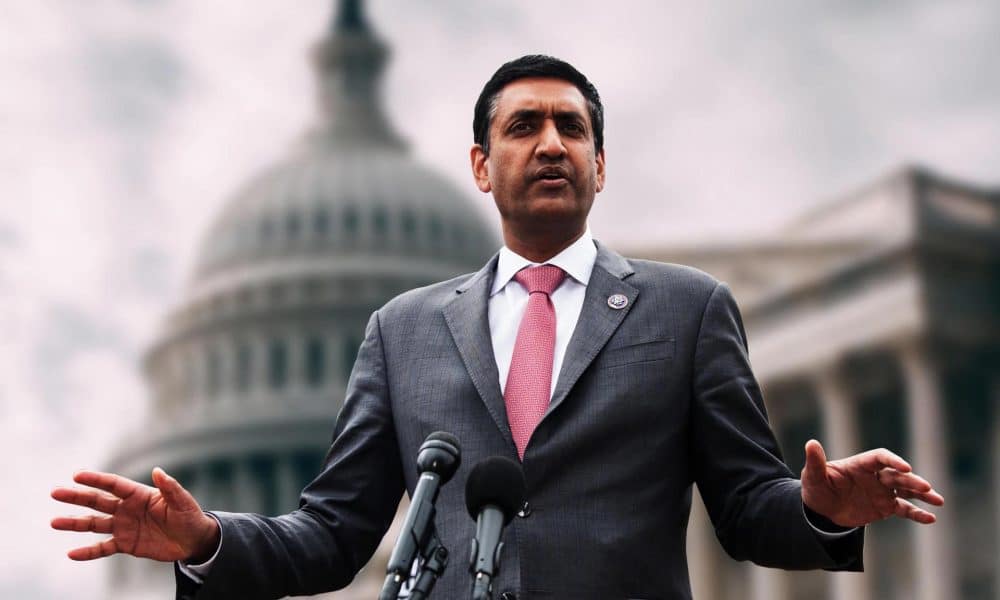 Fotografía cedida por la Cámara de Representantes de los Estados Unidos que muestra al congresista por California, Ro Khanna. EFE/Cámara de Representantes EEUU /SOLO USO EDITORIAL /NO VENTAS /SOLO DISPONIBLE PARA ILUSTRAR LA NOTICIA QUE ACOMPAÑA /CRÉDITO OBLIGATORIO