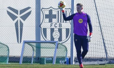El portero Marc André Ter Stegen, en una foto de archivo durante un entrenamiento con el FC Barcelona. EFE/ Quique García