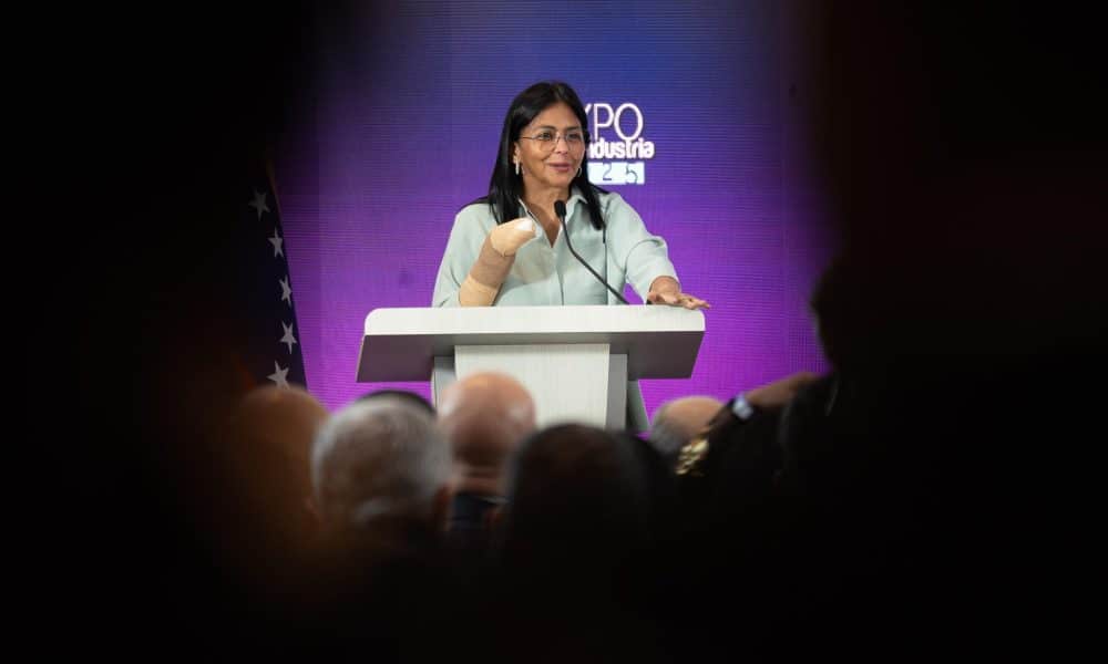 Fotografía de archivo de la vicepresidenta ejecutiva de Venezuela, Delcy Rodríguez. EFE/ Ronald Pena R