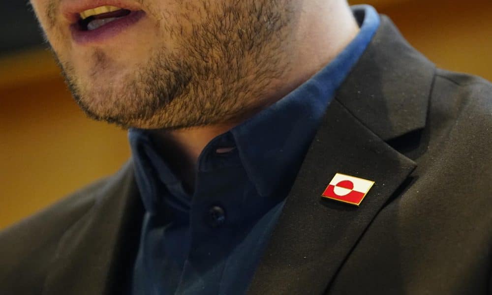 El jefe de gobierno de Groenlandia, Jens-Frederik Nielsen, habla durante una conferencia de prensa para la prensa extranjera en el centro cultural Katuaq, Nuuk, Groenlandia, 22 de enero de 2026. (Groenlandia) EFE/EPA/Mads Claus Rasmussen DENMARK OUT