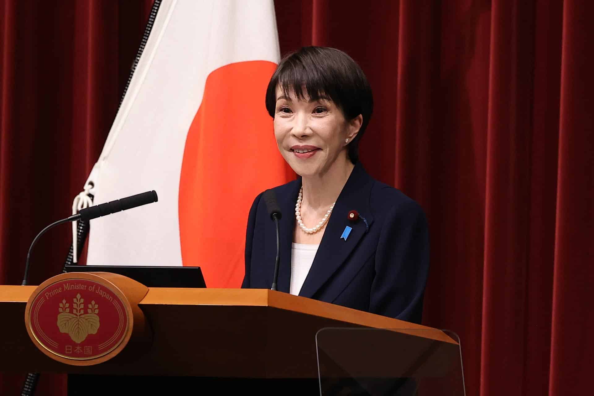 Fotografía de archivo, tomada el 19/01/2026, que muestra a la primera ministra de Japón, Takaichi Sanae, en una rueda de prensa en Tokio. EFE/EPA/RODRIGO REYES MARIN / POOL