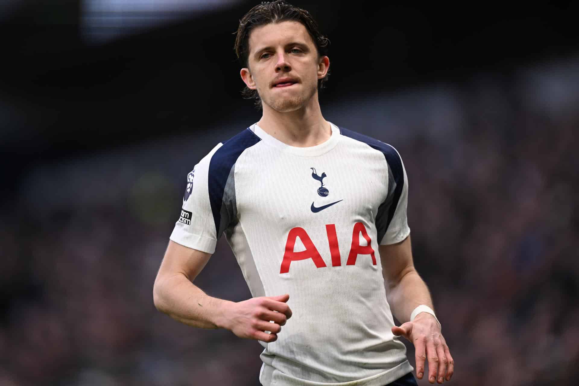El jugador del Tottenham Hotspur Conor Gallagher en acción durante el partido de la Premier League que han jugado Tottenham Hotspur y West Ham United, en Londres Reino Unido. EFE/EPA/DANIEL HAMBURY