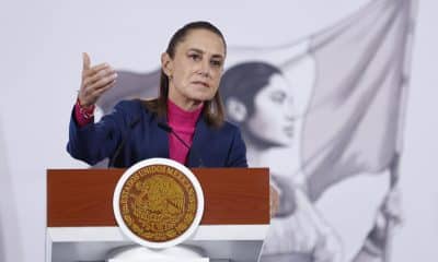 La presidenta de México, Claudia Sheinbaum, habla durante una rueda de prensa este miércoles, en Palacio Nacional de la Ciudad de México (México). EFE/Sáshenka Gutiérrez