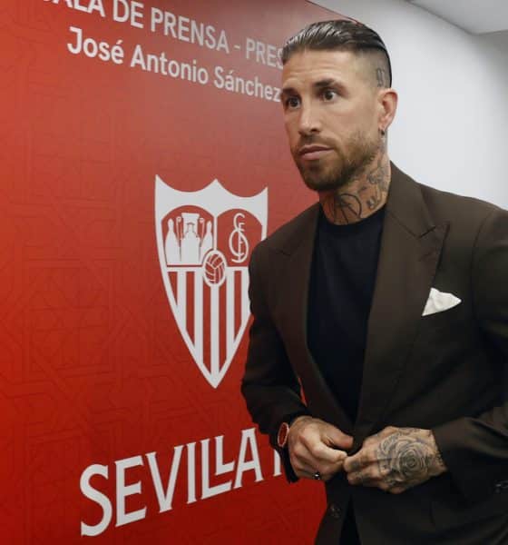El futbolista Sergio Ramos a su llegada a la rueda de prensa donde se despidíó del club sevillista, el 18 de junio de 2024. EFE/José Manuel Vidal
