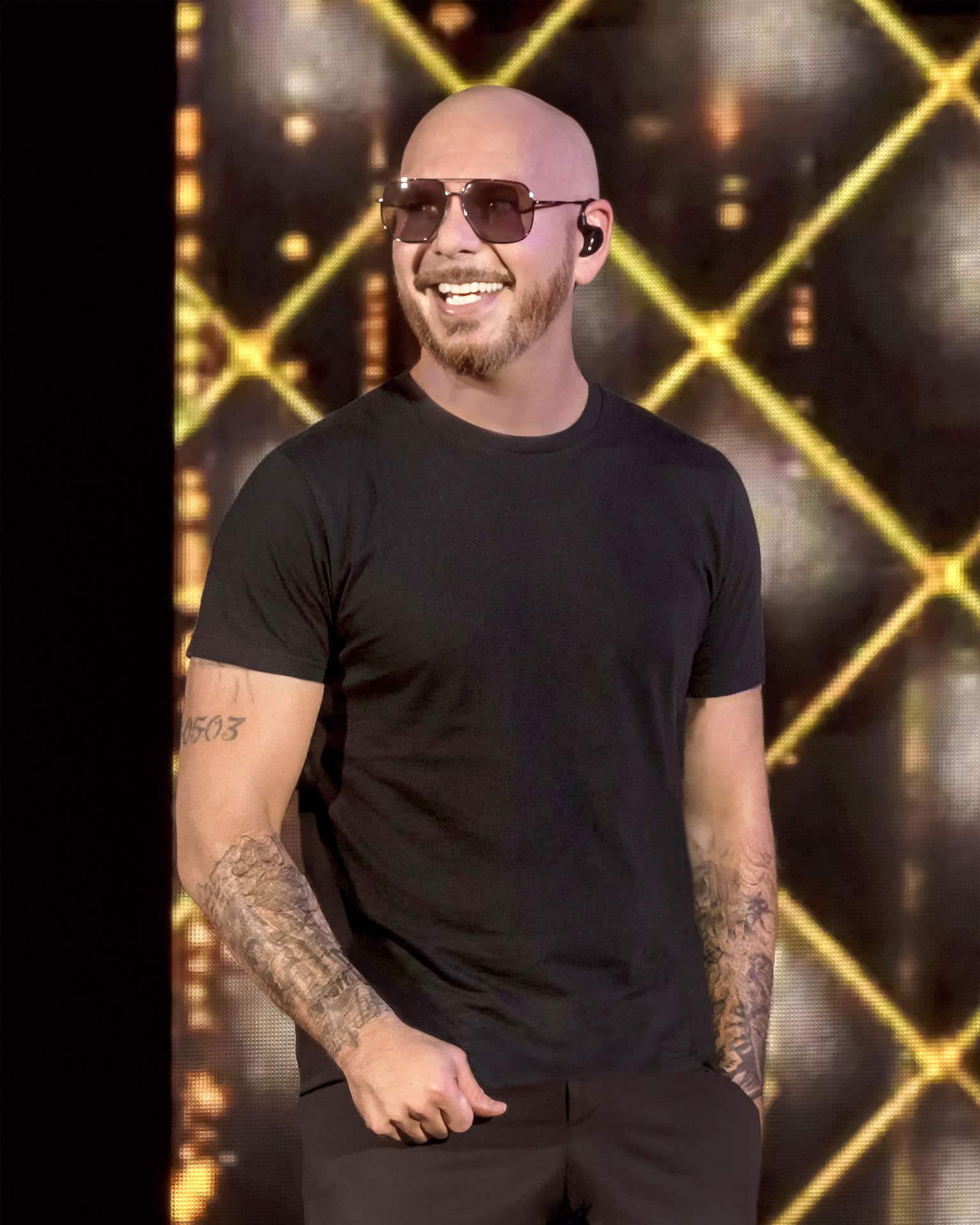 Fotografía cedida por Prensa Pitbull donde aparece el cantante Pitbull quien comenzará el próximo 14 de mayo en West Palm Beach (Florida), su gira 'I'm Back Tour', que contará con 50 conciertos principalmente en Estados Unidos, una parada en Canadá y 16 fechas en Europa el próximo verano. EFE/ Prensa Pitbull /SOLO USO EDITORIAL/ NO VENTAS / SOLO DISPONIBLE PARA ILUSTRAR LA NOTICIA QUE ACOMPAÑA (CRÉDITO OBLIGATORIO)NO VENTAS