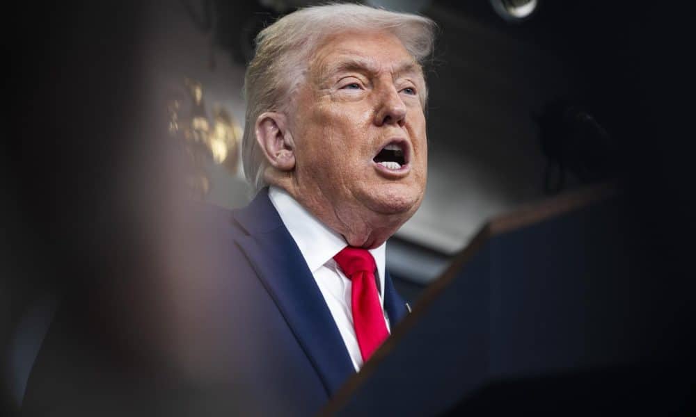 El presidente de Estados Unidos, Donald Trump, ofrece una conferencia de prensa con periodistas en la Casa Blanca en Washington, DC, EE.UU., el 20 de enero de 2025. EFE/EPA/JIM LO SCALZO