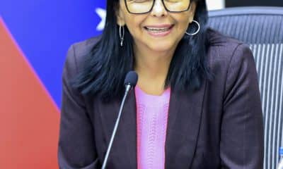 Fotografía cedida de la presidenta encargada de Venezuela, Delcy Rodríguez, hablando en un acto de gobierno este miércoles, en Caracas (Venezuela) EFE/ Zurimar Campos/ Palacio de Miraflores