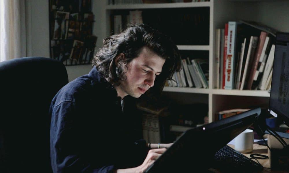 El francés Ugo Bienvenu, director de la película de animación 'Arco' (2025). EFE/'Caramel Films' // SOLO USO EDITORIAL/SOLO DISPONIBLE PARA ILUSTRAR LA NOTICIA QUE ACOMPAÑA (CRÉDITO OBLIGATORIO)