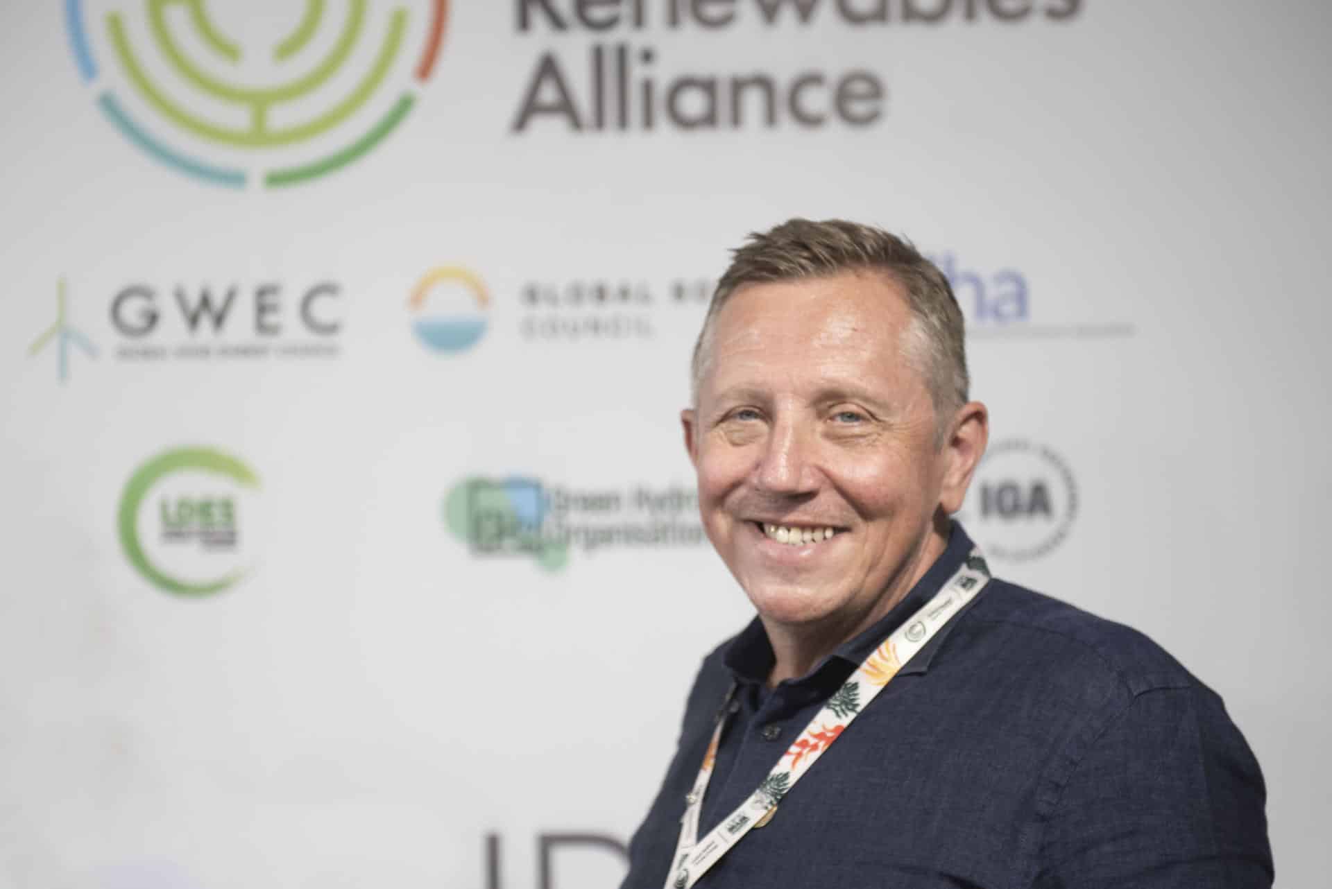 Ben Backwell, director ejecutivo del Global Wind Energy Council (GWEC) durante la COP30. Brasil y México son países que Ben Backwell, director ejecutivo del Global Wind Energy Council (GWEC), elogia por su desempeño y potencial en la energía eólica, un gran recurso en Latinoamérica que espera que sea aprovechado por todos, pese a las "barreras políticas" y los mensajes negativos" de la actual administración estadounidense. EFE/ GWEC/Ricardo Rapozo /SOLO USO EDITORIAL/SOLO DISPONIBLE PARA ILUSTRAR LA NOTICIA QUE ACOMPAÑA (CRÉDITO OBLIGATORIO)