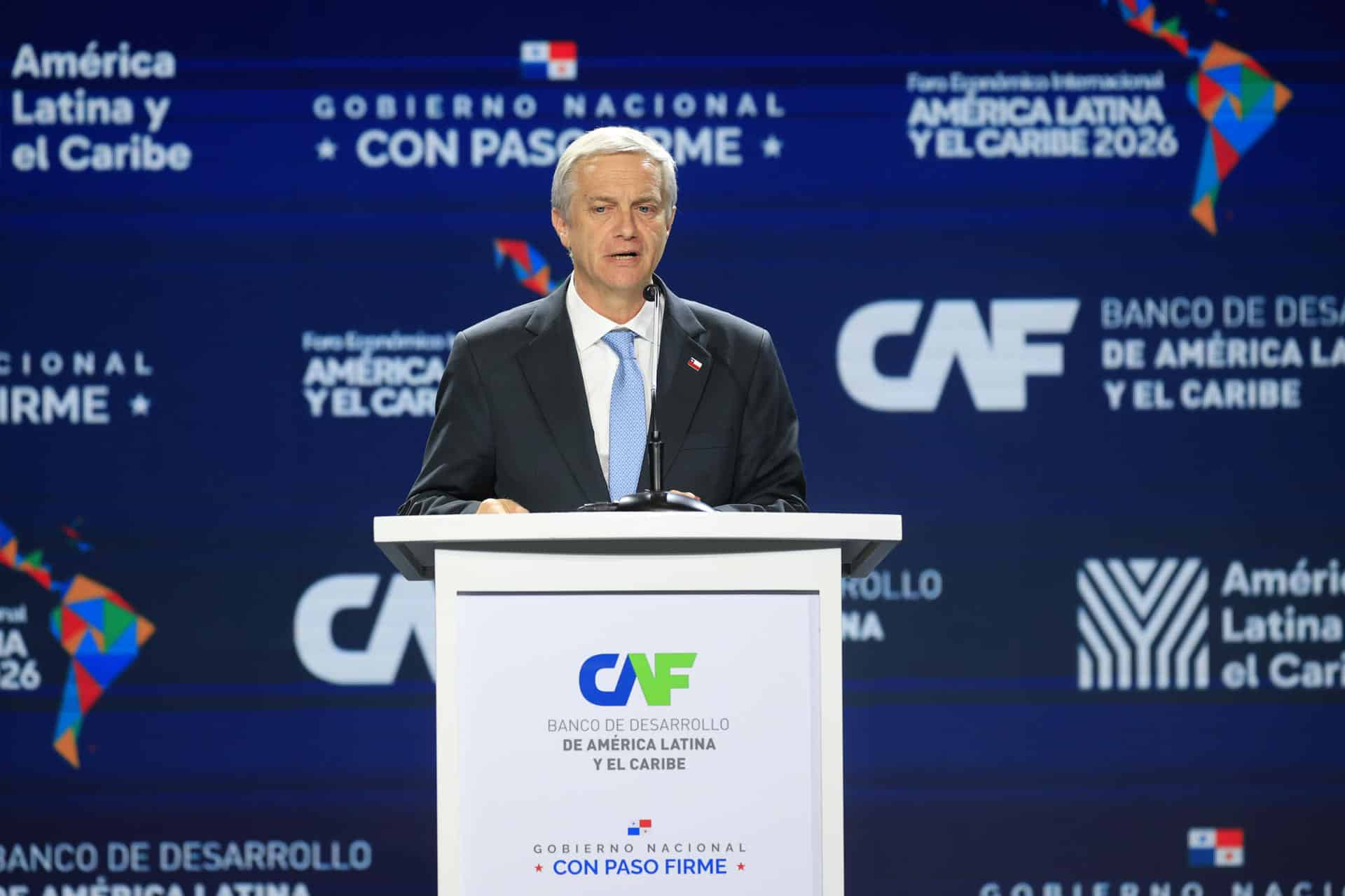 El presidente electo de Chile, José Antonio Kast, habla durante el Foro Económico Internacional América Latina y el Caribe 2026 este miércoles, en Ciudad de Panamá (Panamá). EFE/ Bienvenido Velasco
