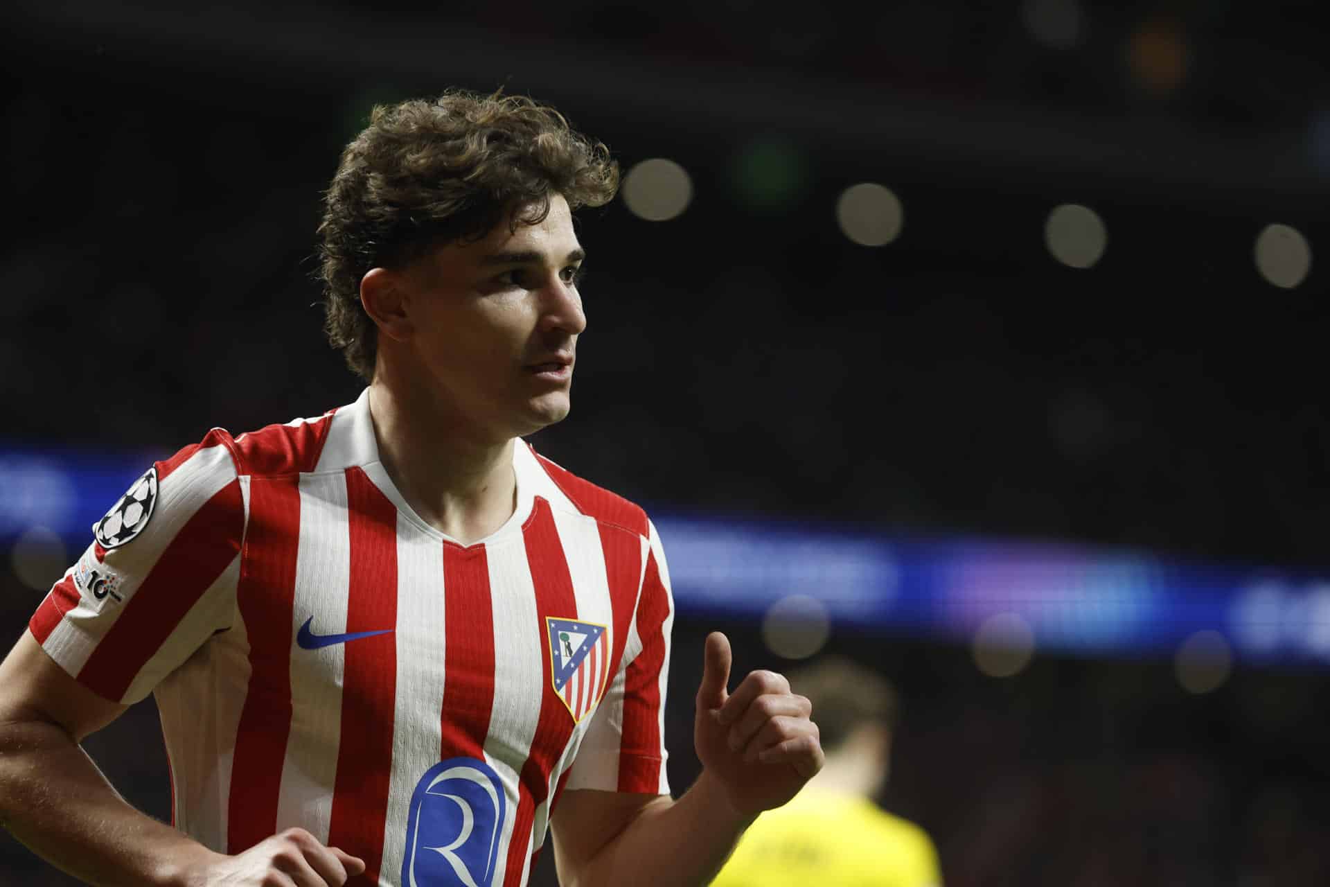 El delantero argentino del Atlético de Madrid, Julián Álvarez, en el estadio Metropolitano, en Madrid. en foto de archivo de Juanjo Martín. EFE