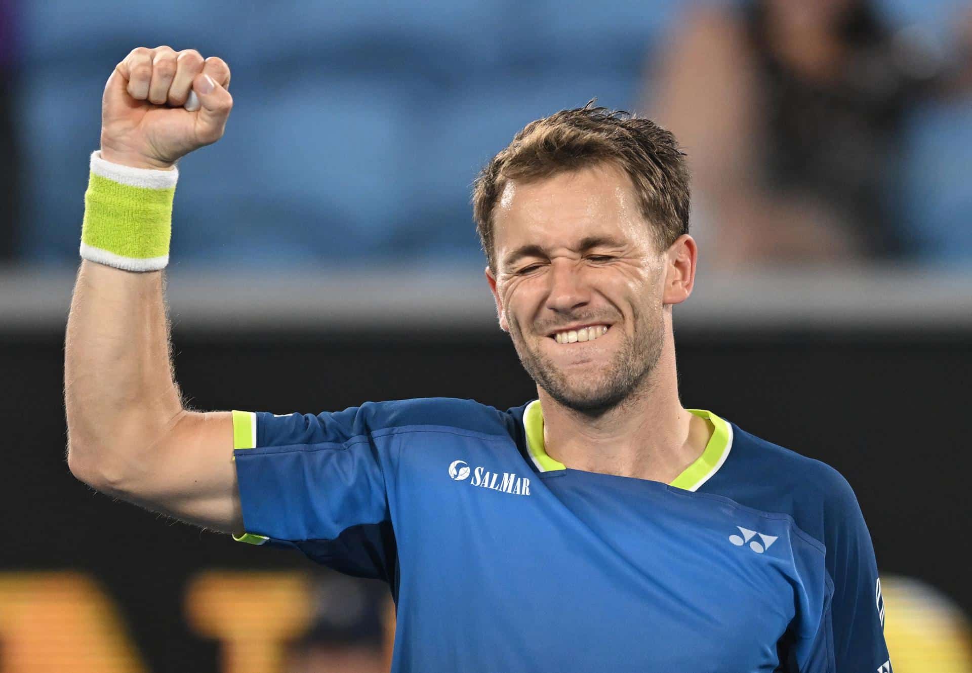 El noruego Casper Ruud, tras ganar en la tercera ronda del Abierto de Australia al croata Marin Cilic. EFE/EPA/LUKAS COCH AUSTRALIA AND NEW ZEALAND OUT