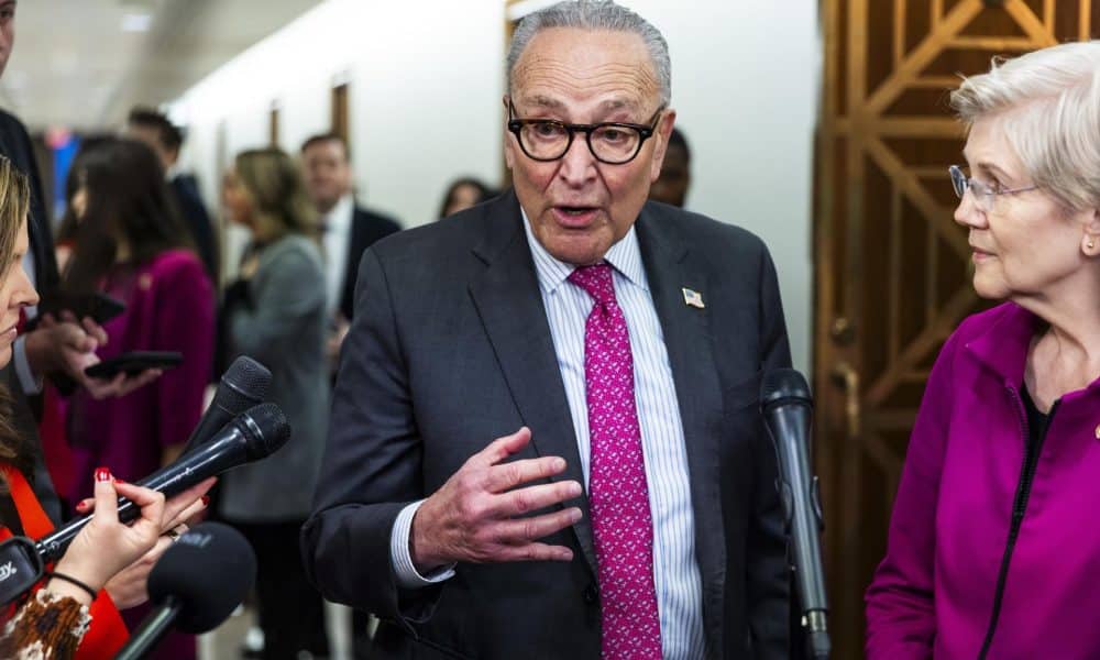 EFE/EPA/JIM LO SCALZO