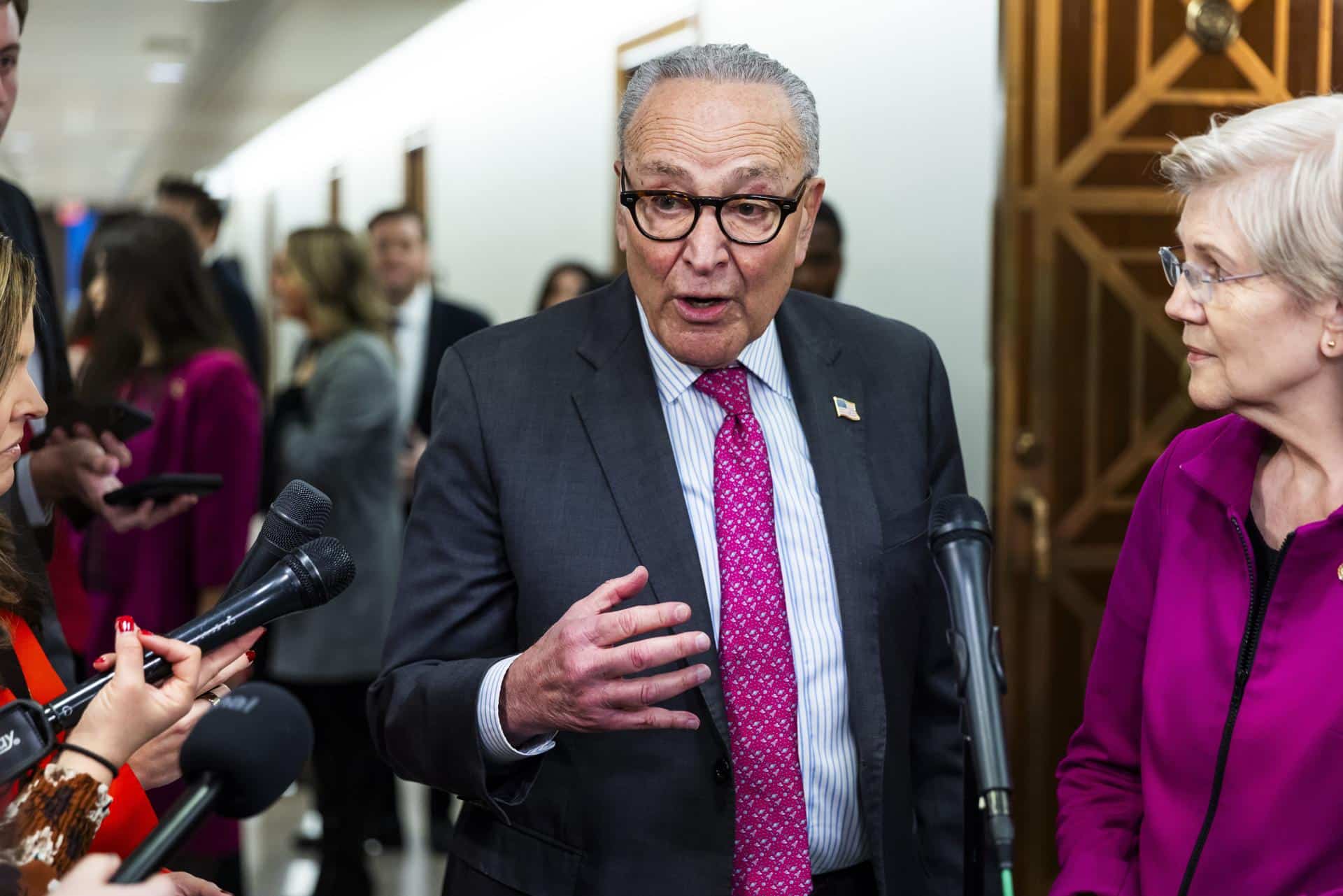 EFE/EPA/JIM LO SCALZO