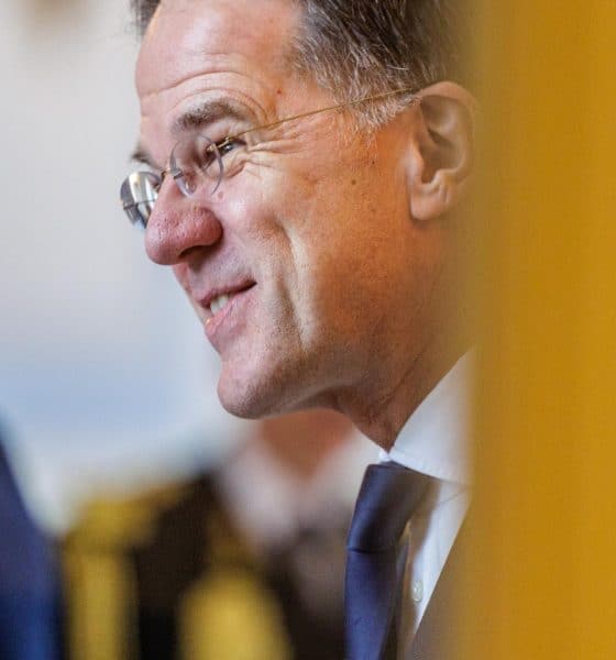 El secretario general de la OTAN, Mark Rutte, asiste a una recepción de Año Nuevo organizada por el rey Felipe y la reina Matilde de Bélgica para los Representantes Permanentes y Jefes de Misión ante el Consejo del Atlántico Norte, miembros del Secretariado Internacional, Representantes Militares ante la OTAN y Oficiales Generales de SHAPE, en el Castillo Real de Laeken en Bruselas, Bélgica, 15 de enero de 2026. (Bélgica, Bruselas) EFE/EPA/OLIVIER MATTHYS