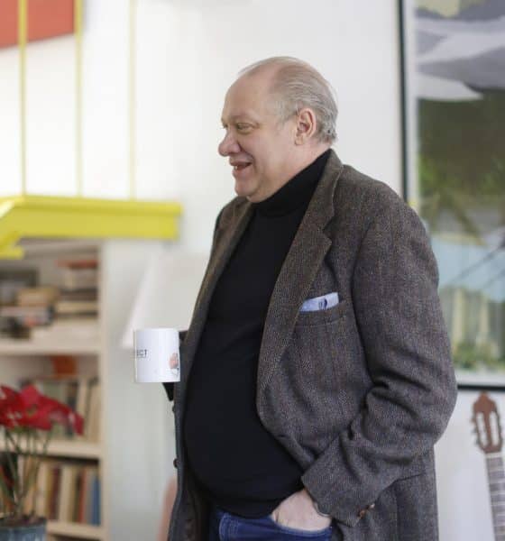 Fotografía del 17 de enero de 2026 del historiador cubano Rafael Rojas reaciona durante una entrevista con EFE en Ciudad de México (México). EFE/ Sáshenka Gutiérrez