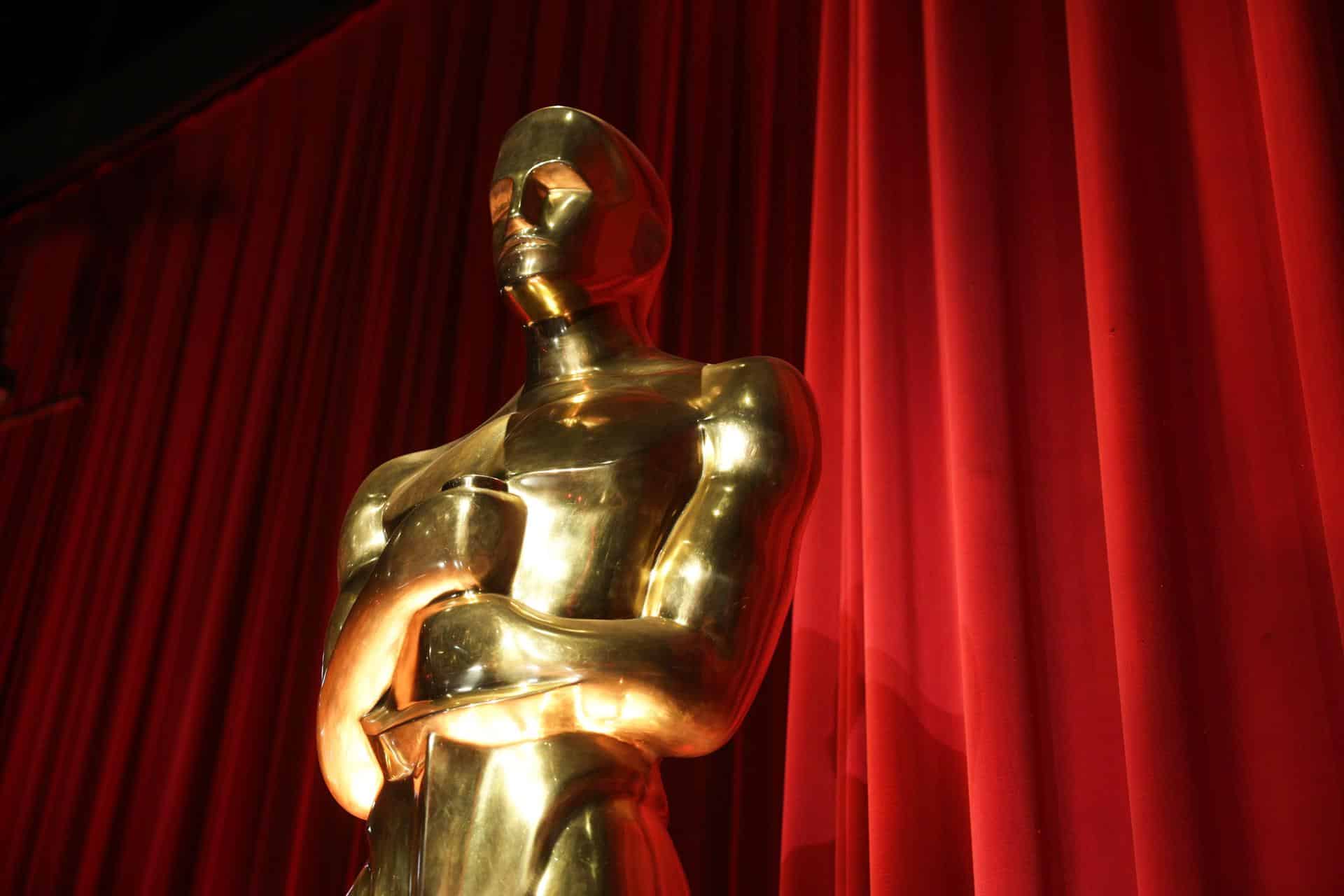 Un modelo de un Premio de la Academia (estatuilla del Óscar) en el escenario durante la ceremonia de nominaciones de la 98.ª edición de los Premios de la Academia (Óscar 2026) en el Teatro Samuel Goldwyn, en Beverly Hills, California, Estados Unidos, el 22 de enero de 2026. EFE/CHRIS TORRES