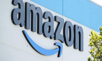 Logotipo de un centro logístico de Amazon en Miami (EEUU) en una imagen de archivo. EFE/EPA/CRISTOBAL HERRERA-ULASHKEVICH