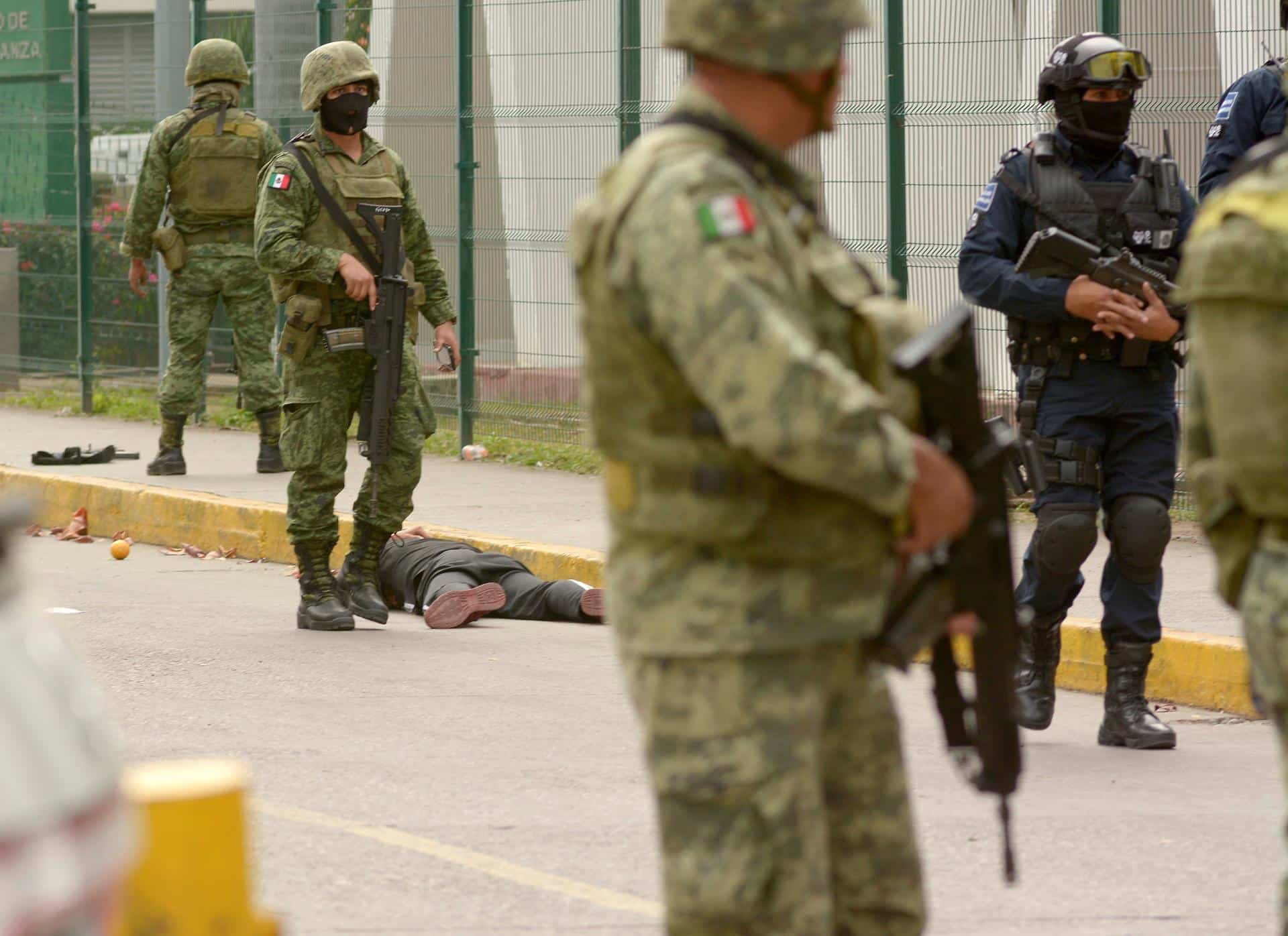 Elementos de la Guardia Nacional, montan un operativo en la Ciudad de Culiacán en el Estado de Sinaloa (México). Imagen de archivo. EFE/STR