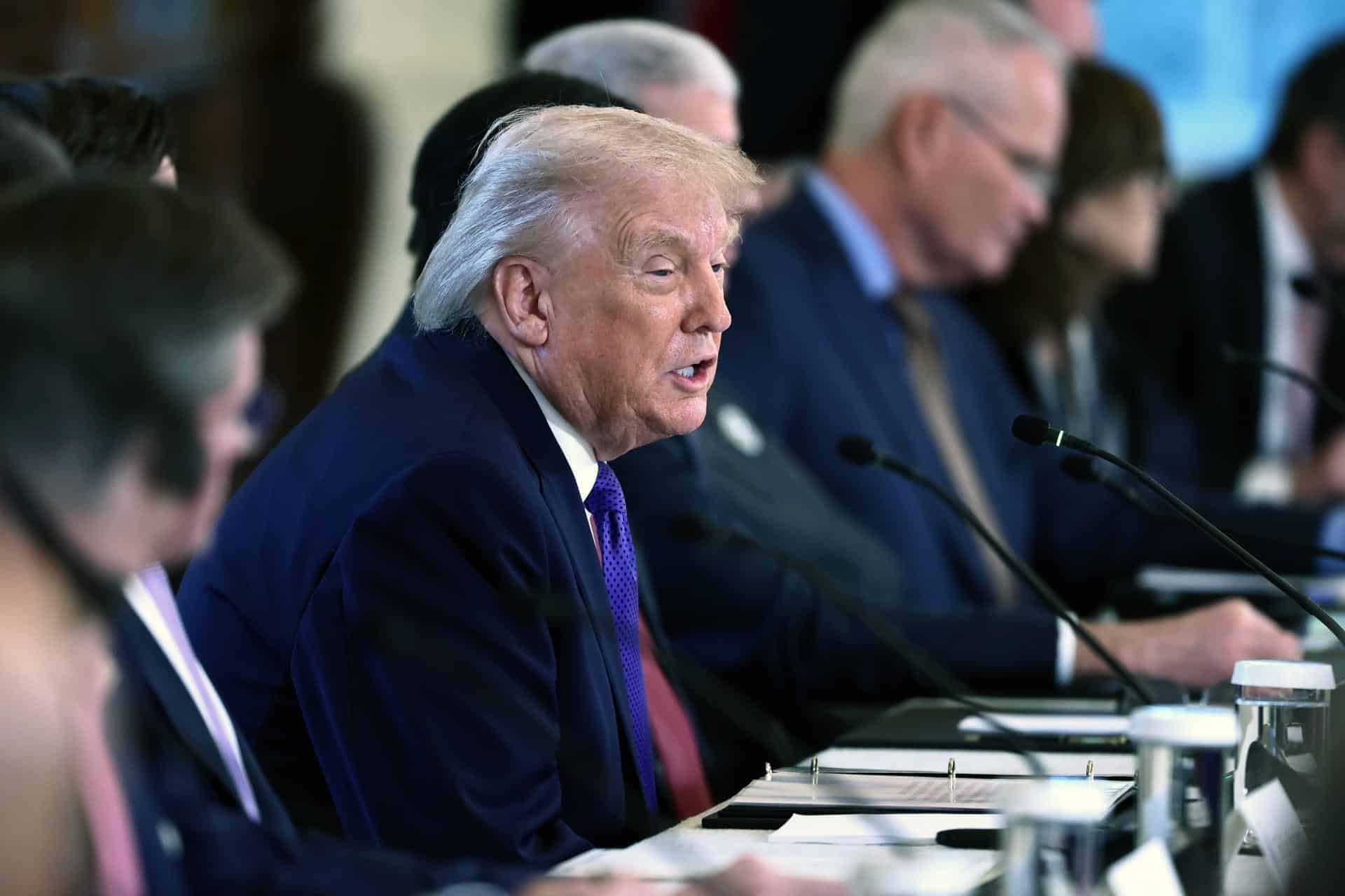 EFE/EPA/JIM LO SCALZO / POOL