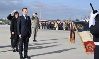 El presidente francés, Emmanuel Macron, este 15 de enero en Istres. EFE/EPA/PHILIPPE MAGONI / POOL Pool MAXPPP OUT
