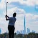 El golfista español Nacho Elvira en acción durante la ronda final del torneo de golf Dubai Invitational 2026 del European Tour en el Dubai Creek Golf Club en Dubai, Emiratos Árabes Unidos. EFE/EPA/ALI HAIDER
