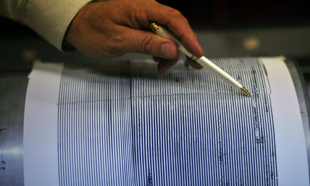 Fotografía de archivo de un sismógrafo. EFE/Ulises Rodríguez