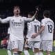 El defensa del Real Madrid Raúl Asencio celebra su gol contra el Levante, durante el partido de LaLiga EA Sports disputado contra el Levante UD este sábado en el estadio Santiago Bernabéu de Madrid. EFE/ Javier Lizón