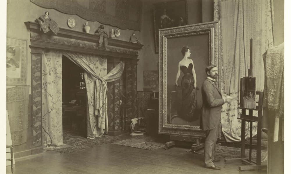 John Singer Sargent en su taller de París con el retrato 'Madame X' (ca.1884). Una exposición sobre el artista estadounidense en París que muestra sus obras cumbre y, entre ellas, "Madame X" (1884), definida como "'La Gioconda americana", encara su última semana en el Museo de Orsay de París. EFE/ Museo de Orsay / ***SOLO USO EDITORIAL/SOLO DISPONIBLE PARA ILUSTRAR LA NOTICIA QUE ACOMPAÑA (CRÉDITO OBLIGATORIO)***