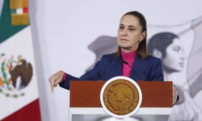 La presidenta de México, Claudia Sheinbaum, habla durante una rueda de prensa este miércoles, en el Palacio Nacional de Ciudad de México (México). EFE/ Sáshenka Gutiérrez