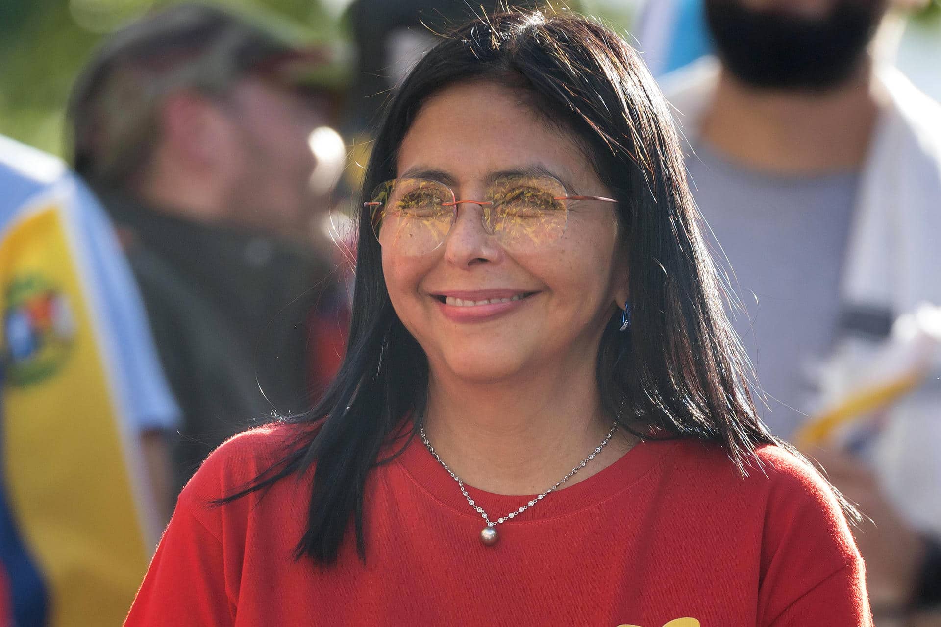 Fotografía de archivo del 11 de agosto de 2025 que muestra a la vicepresidenta ejecutiva de Venezuela, Delcy Rodriguez, participando en una manifestación, en Caracas (Venezuela). EFE/ Miguel Gutiérrez