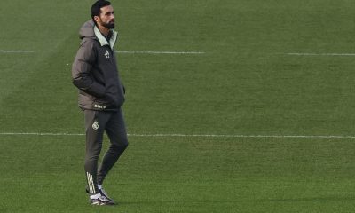 Álvaro Arbeloa, el martes, durante su primer entrenamiento al frente de la primera plantilla del Real Madrid. EFE/ J.J. Guillén