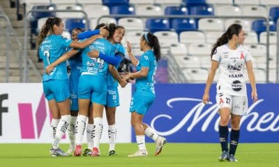 Jugadoras de Rayadas celebran un gol. Imagen de archivo. EFE/ Miguel Sierra