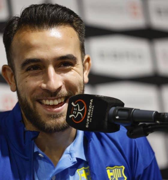 El defensa del FC Barcelona Eric García durante la rueda de prensa ofrecida este sábado en Yeda, Arabia Saudí, un día antes de la final de la Supercopa de España entre el FC Barcelona y el Real Madrid. EFE/ Kai Försterling