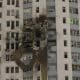 Un edificio dañado por el ataque ruso en Kiev. EFE/EPA/MAXYM MARUSENKO