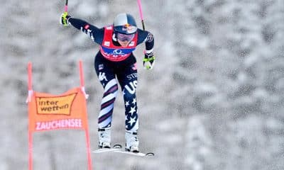 La estadounidense Lindsey Vonn, en un momento del descenso de Zauchensee (Austria). EFE/EPA/CHRISTIAN BRUNA