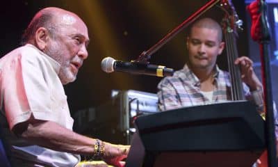 Fotografía de archivo que muestra al legendario pianista de origen puertorriqueño Eddie Palmieri durante un concierto. EFE/Alonso Cupul