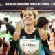 La atleta española Marta García celebra su victoria en la prueba femenina internacional de la San Silvestre Vallecana, en Madrid. EFE/ Kiko Huesca