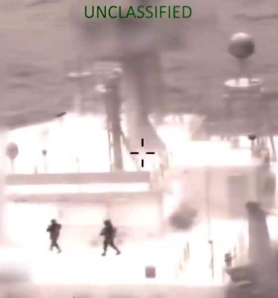 Captura de pantalla tomada de la cuenta oficial de la red social X @ Southcom del Comando Sur de los Estados Unidos que muestra la intercepción del buque petrolero 'Olina' este viernes, en aguas del Caribe. EFE/ @Southcom /SOLO USO EDITORIAL/NO VENTAS/ SOLO DISPONIBLE PARA ILUSTRAR LA NOTICIA QUE ACOMPAÑA (CRÉDITO OBLIGATORIO)