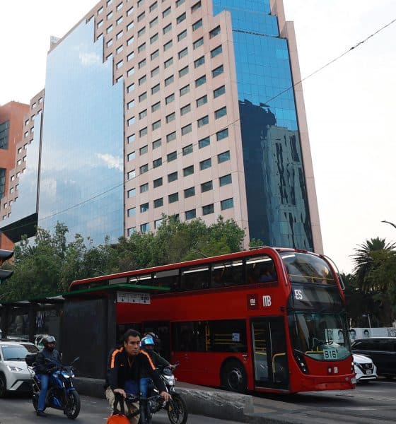 Fotografía que muestra la fachada del Hotel Barceló este lunes, en Ciudad de México (México). EFE/ Sáshenka Gutiérrez