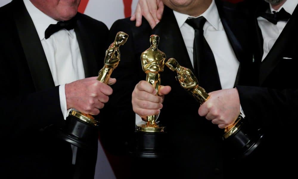 Imagen de archivo de ganadores con sus estatuillas en los Premios Óscar. EFE/ ARMANDO ARORIZO