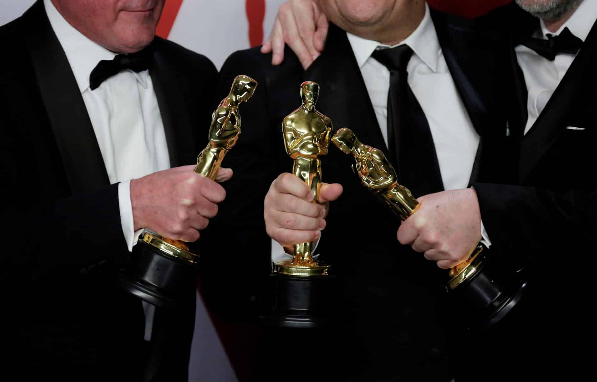 Imagen de archivo de ganadores con sus estatuillas en los Premios Óscar. EFE/ ARMANDO ARORIZO