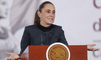 La presidenta de México, Claudia Sheinbaum, habla en una rueda de prensa este miércoles, en el Palacio Nacional en Ciudad de México (México). EFE/ Isaac Esquivel